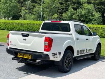 Used Nissan Navara 2018 for sale - 74916552: Photo