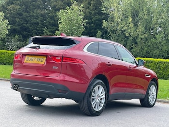 Used Jaguar F-Pace 2018 for sale - 78524985: Photo
