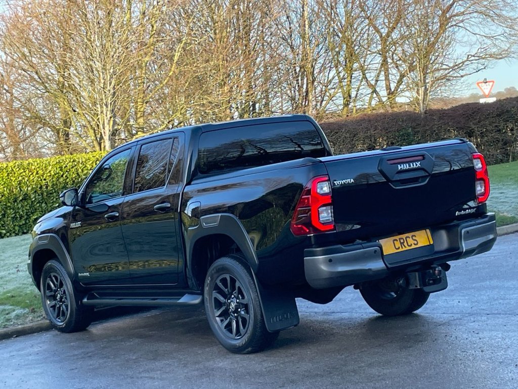 Used Toyota Hilux 2021 for sale - 77171825: Photo 4