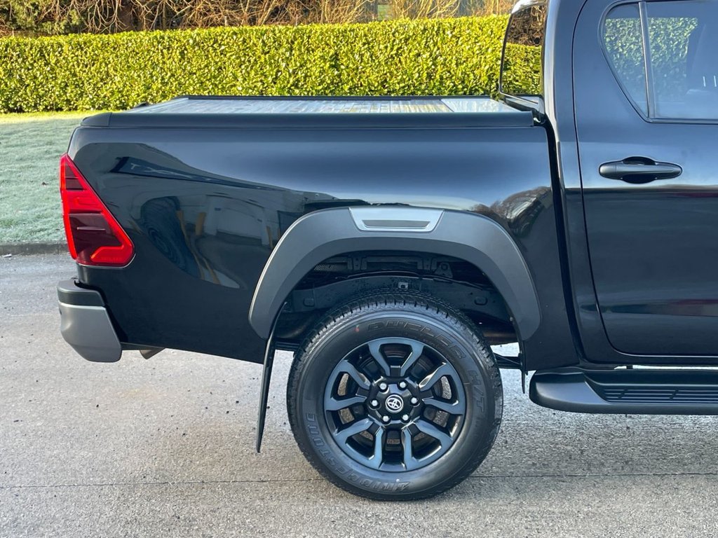 Used Toyota Hilux 2021 for sale - 77171825: Photo 9