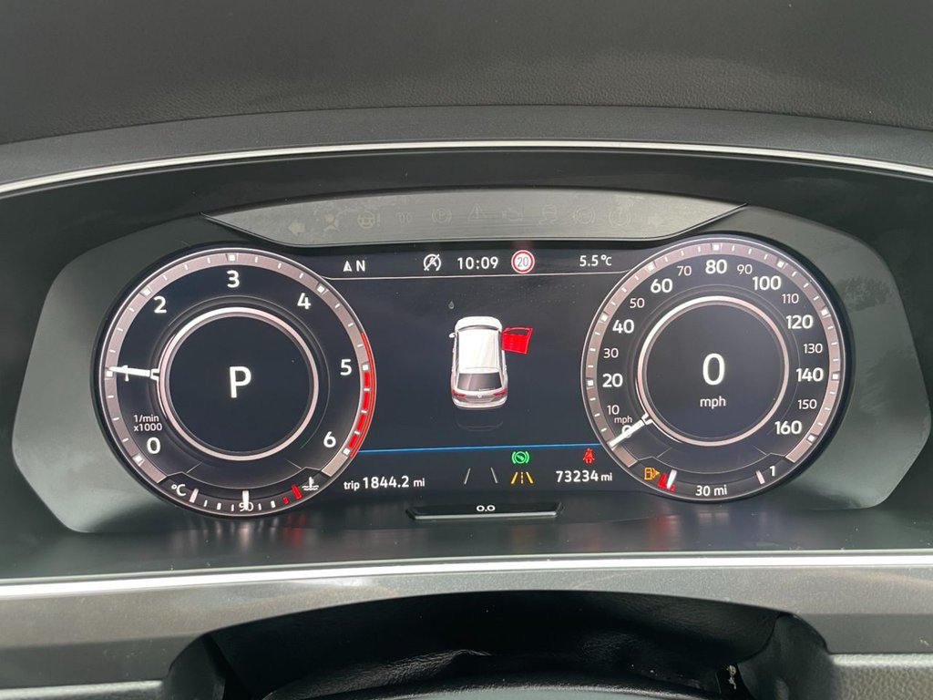 Used Volkswagen Tiguan 2018 for sale - 77792360: Photo 15