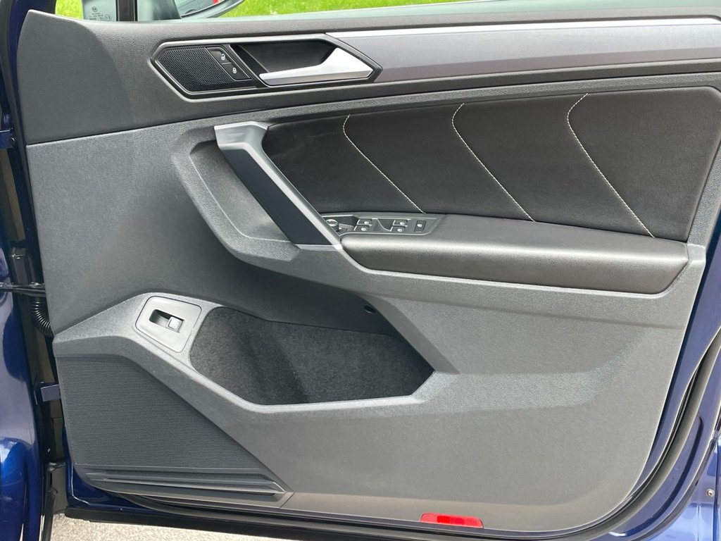 Used Volkswagen Tiguan 2018 for sale - 77792360: Photo 38