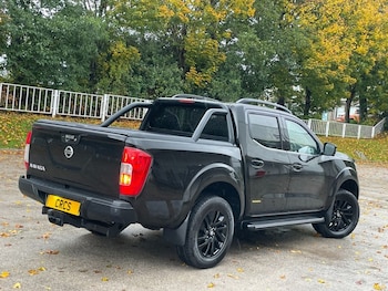 Used Nissan Navara 2018 for sale - 76333618: Photo
