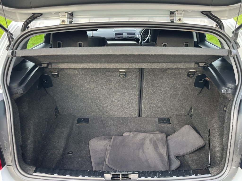 Used BMW 1 Series 2007 for sale - 77200213: Photo 9