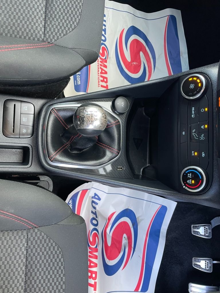 Used Ford Fiesta 2020 for sale - 76841575: Photo 18