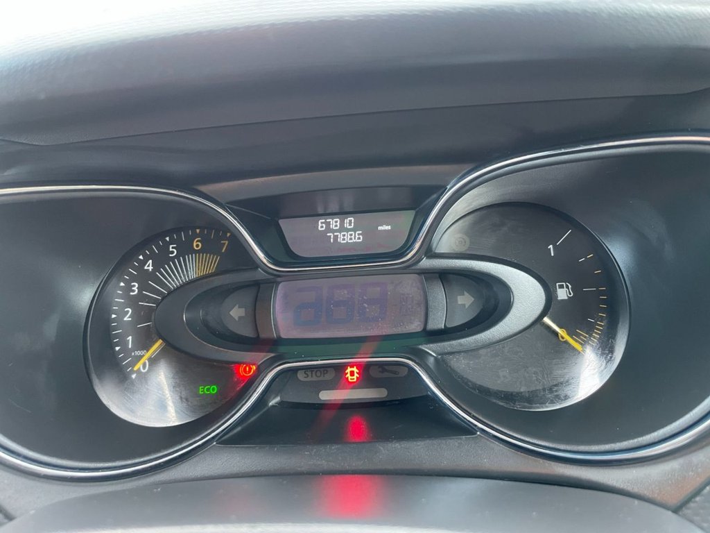 Used Renault Captur 2015 for sale - 76686309: Photo 10