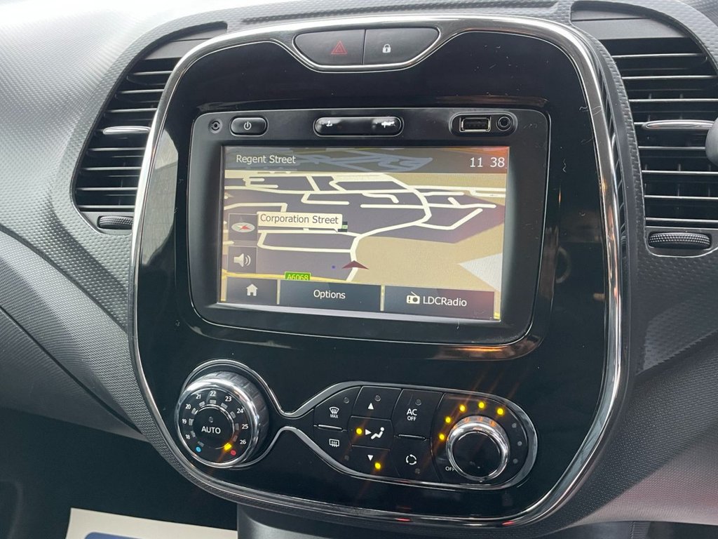 Used Renault Captur 2015 for sale - 76686309: Photo 16