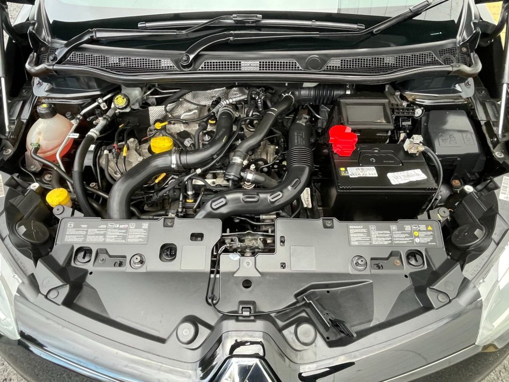 Used Renault Captur 2015 for sale - 76686309: Photo 35