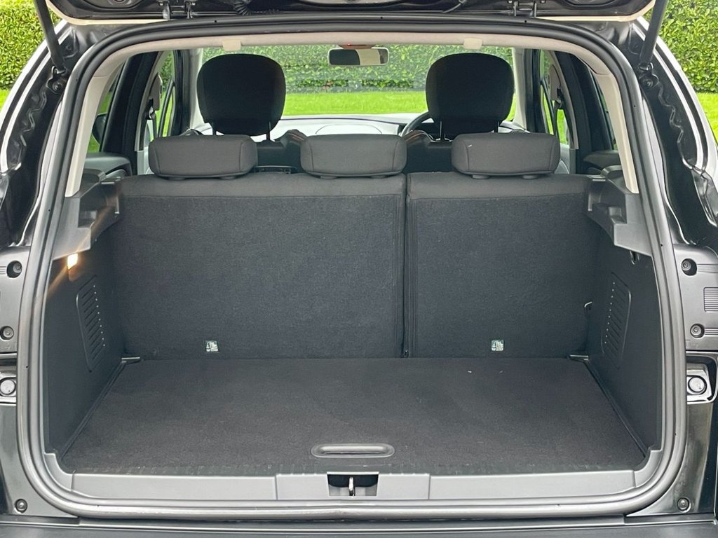 Used Renault Captur 2015 for sale - 76686309: Photo 7