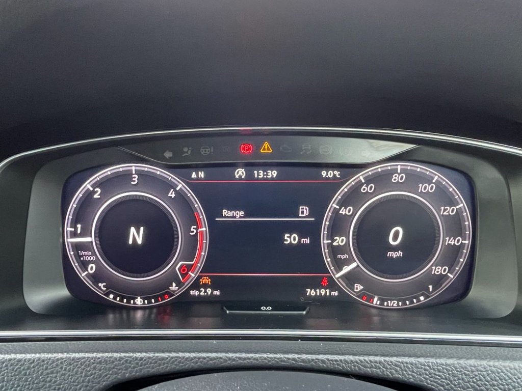 Used Volkswagen Golf 2017 for sale - 77394706: Photo 10