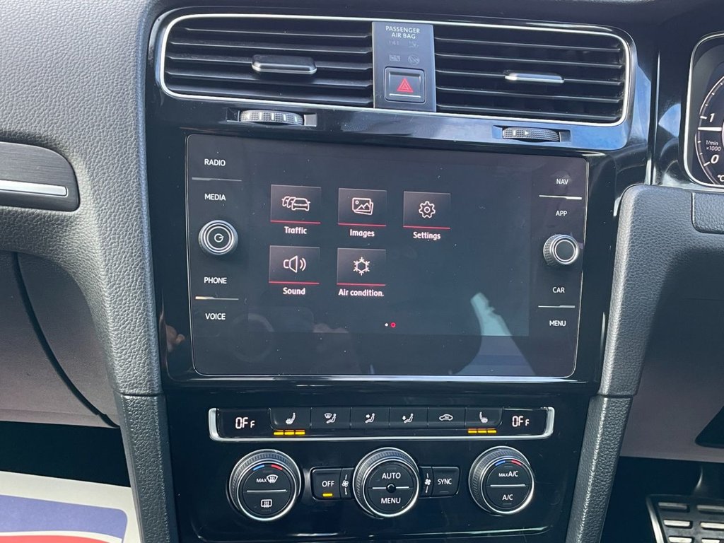 Used Volkswagen Golf 2017 for sale - 77394706: Photo 17