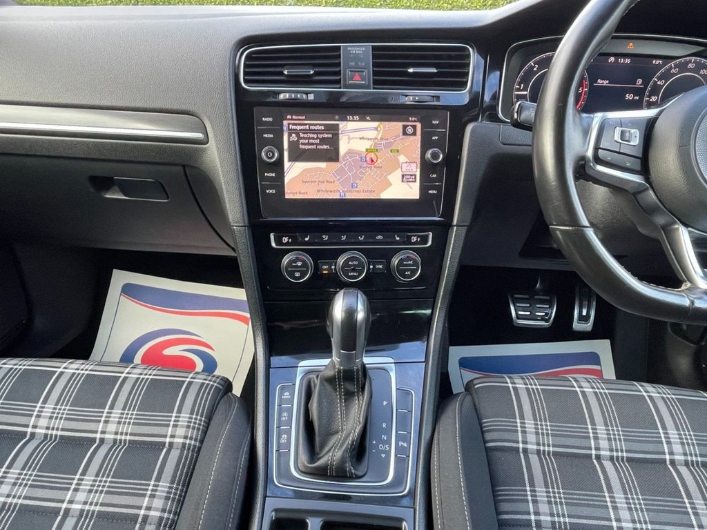 Used Volkswagen Golf 2017 for sale - 77394706: Photo 20