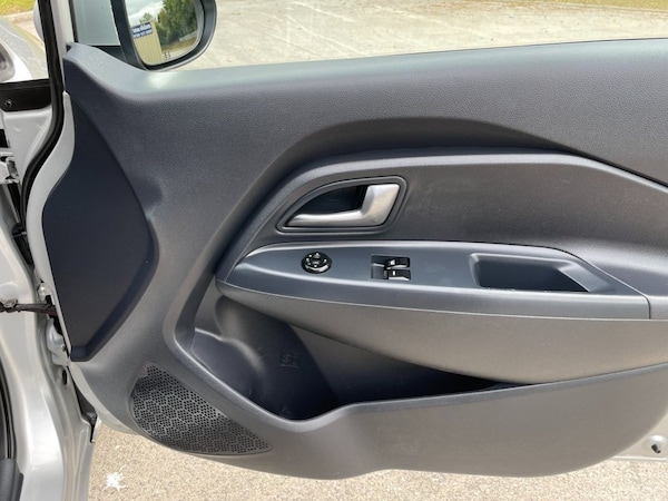 Used Kia Rio 2013 for sale - 75642337: Photo 28
