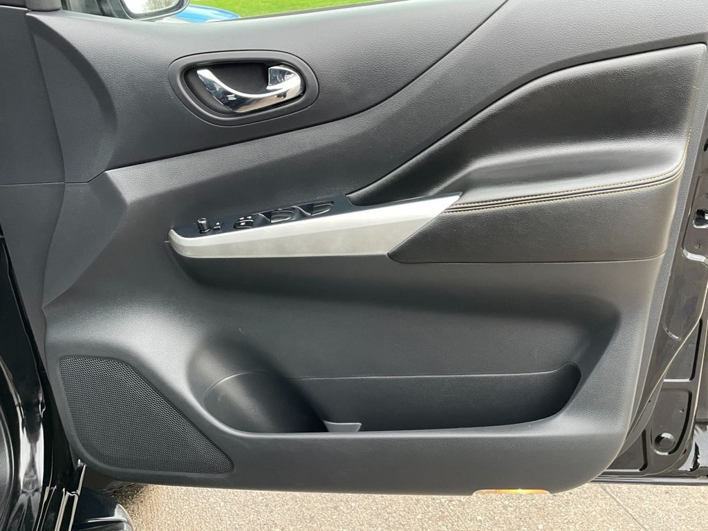 Used Nissan Navara 2019 for sale - 76986463: Photo 50