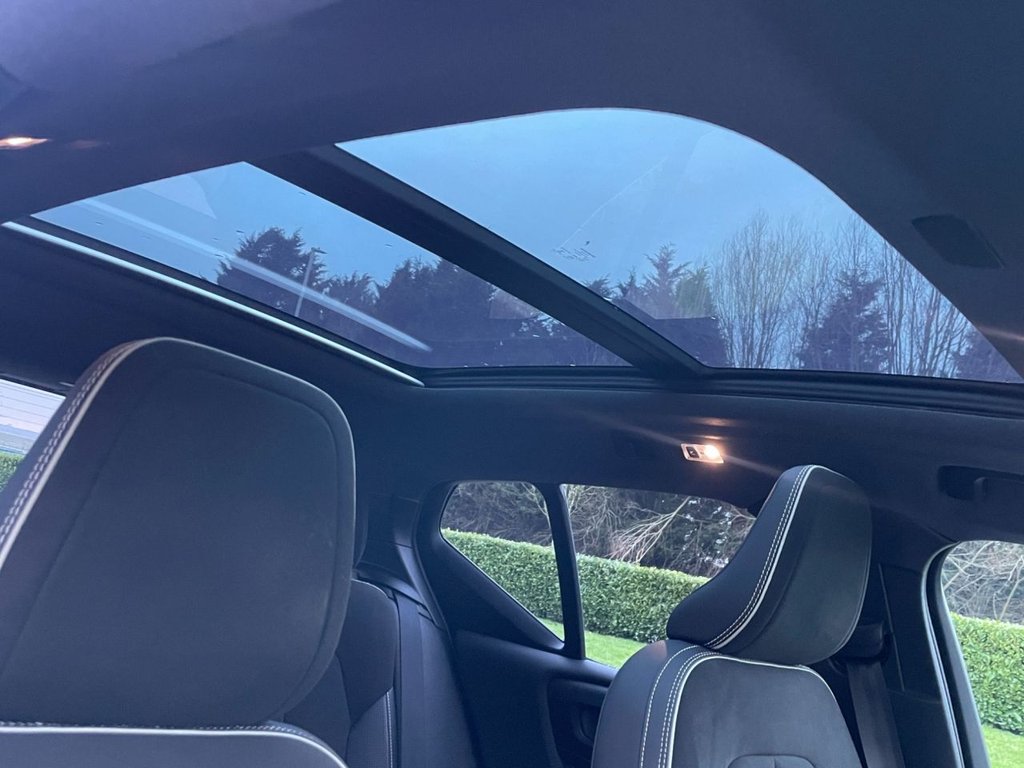 Used Volvo XC40 2018 for sale - 77408267: Photo 45