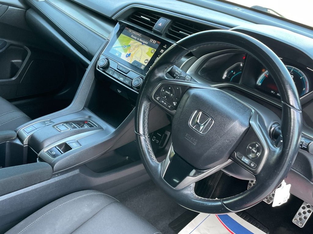 Used Honda Civic 2019 for sale - 77936852: Photo 17