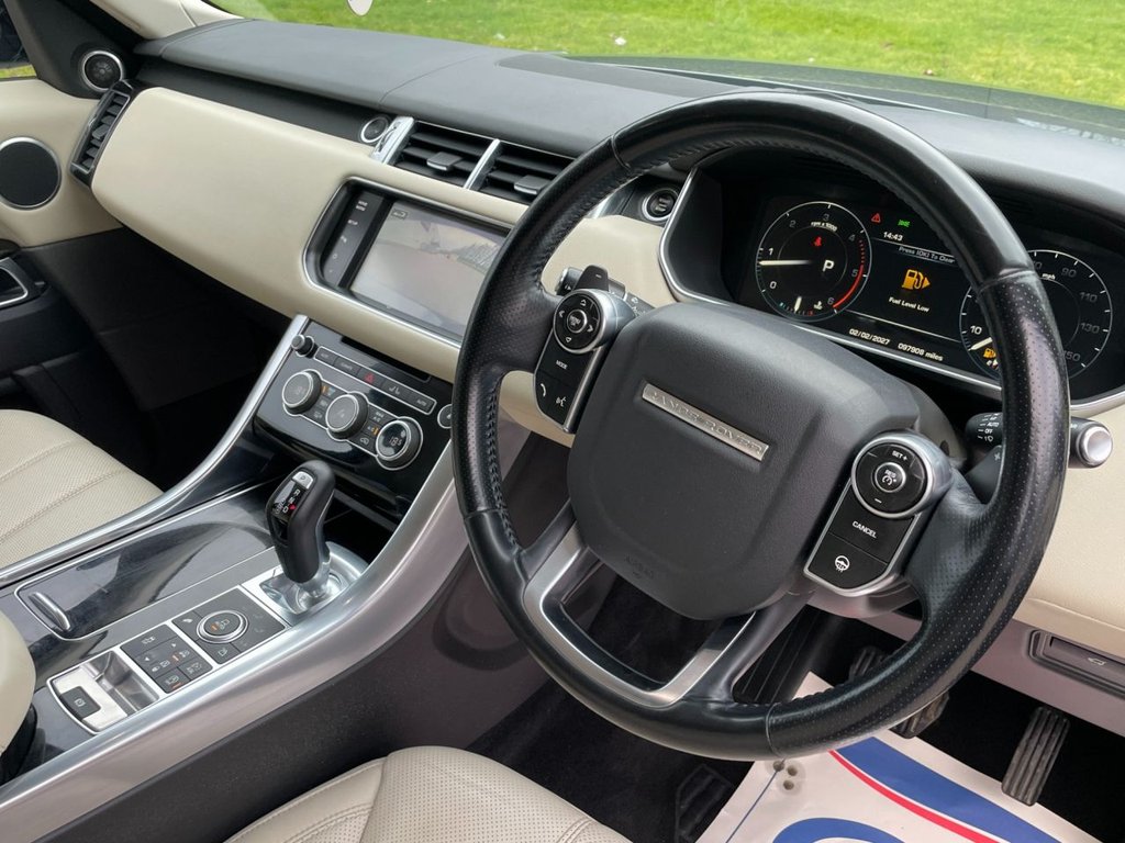 Used Land Rover Range Rover Sport 2014 for sale - 77408540: Photo 18