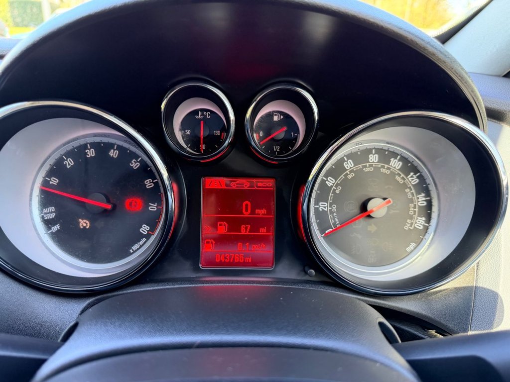 Used Vauxhall Astra GTC 2015 for sale - 78172338: Photo 31