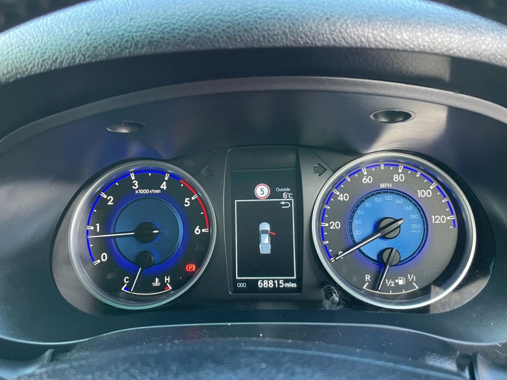 Used Toyota Hilux 2018 for sale - 77313517: Photo 13