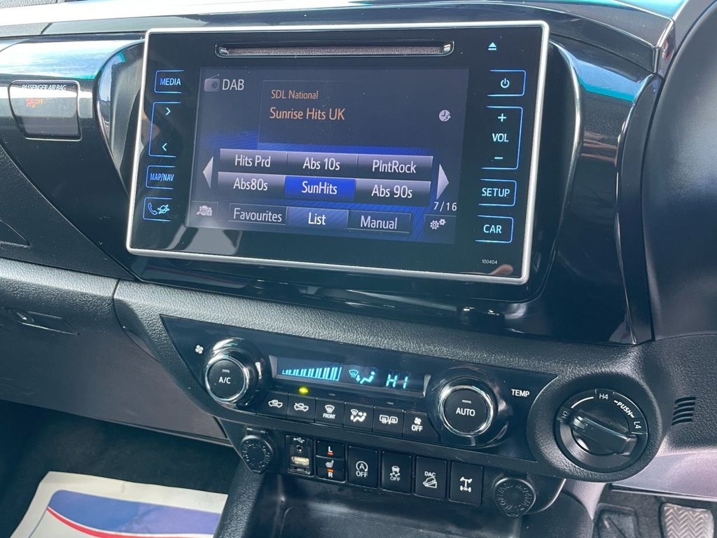 Used Toyota Hilux 2018 for sale - 77313517: Photo 16