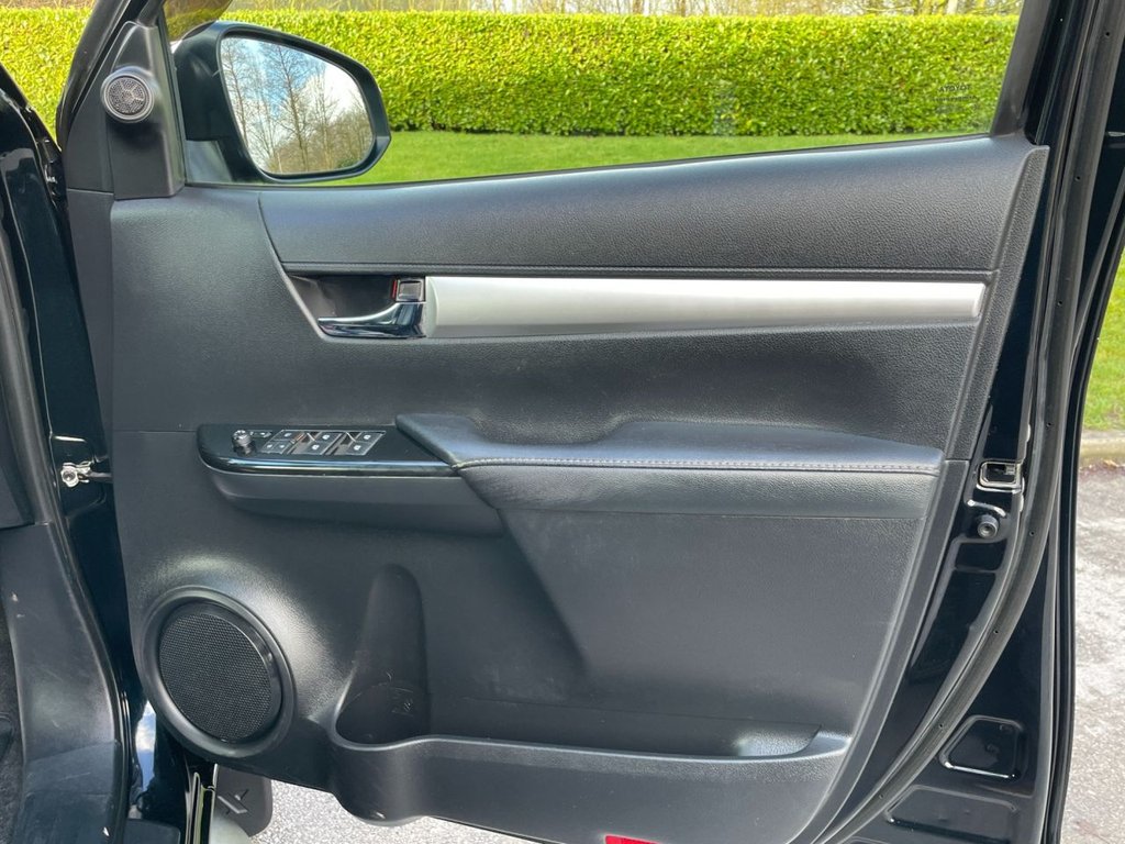 Used Toyota Hilux 2018 for sale - 77313517: Photo 40
