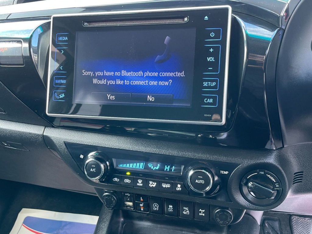 Used Toyota Hilux 2018 for sale - 77313517: Photo 45