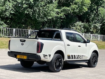 Used Nissan Navara 2018 for sale - 79032339: Photo