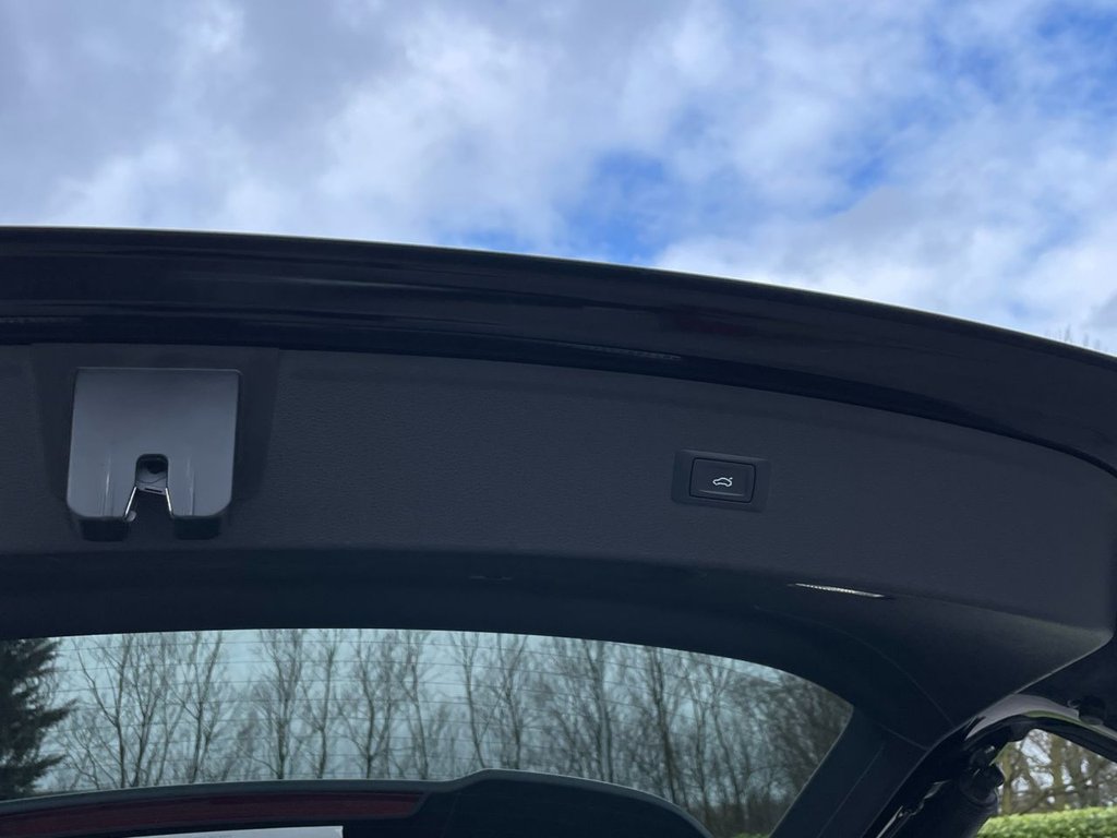 Used Audi Q5 2017 for sale - 77654945: Photo 36