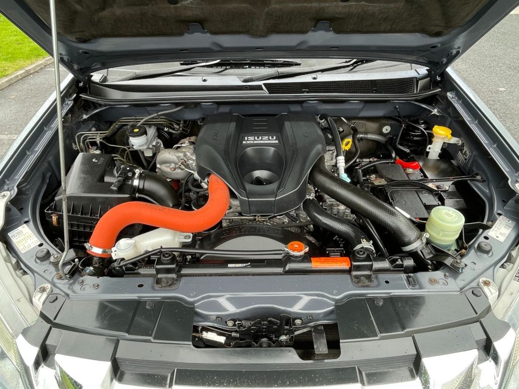 Used Isuzu D-Max 2015 for sale - 76698223: Photo 42