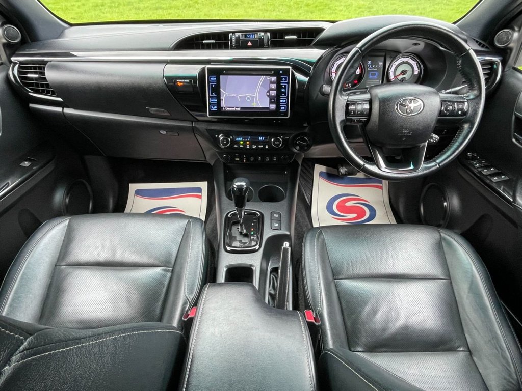 Used Toyota Hilux 2018 for sale - 77835828: Photo 10