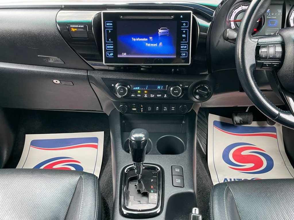 Used Toyota Hilux 2018 for sale - 77835828: Photo 14