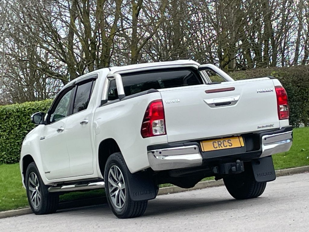 Used Toyota Hilux 2018 for sale - 77835828: Photo 22