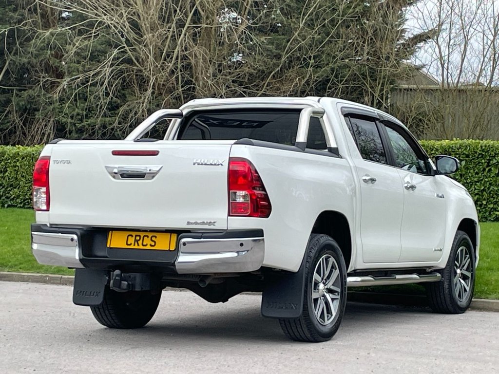 Used Toyota Hilux 2018 for sale - 77835828: Photo 28