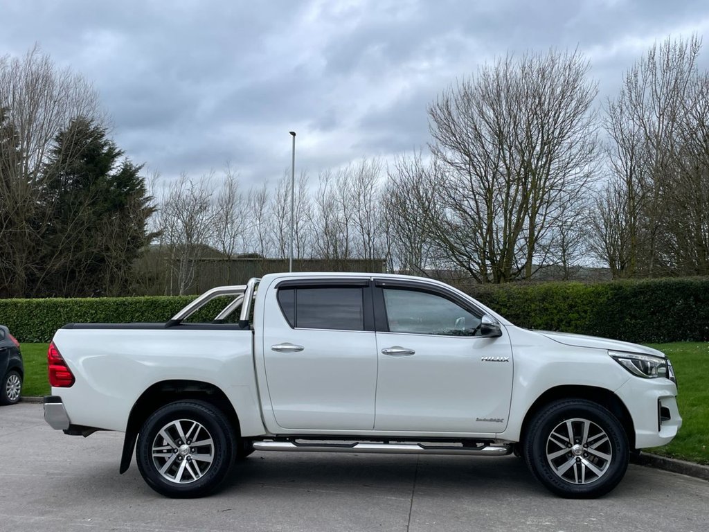 Used Toyota Hilux 2018 for sale - 77835828: Photo 6