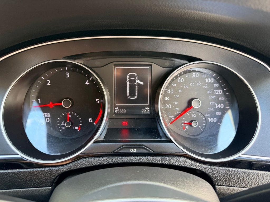 Used Volkswagen Passat 2015 for sale - 76118910: Photo 28