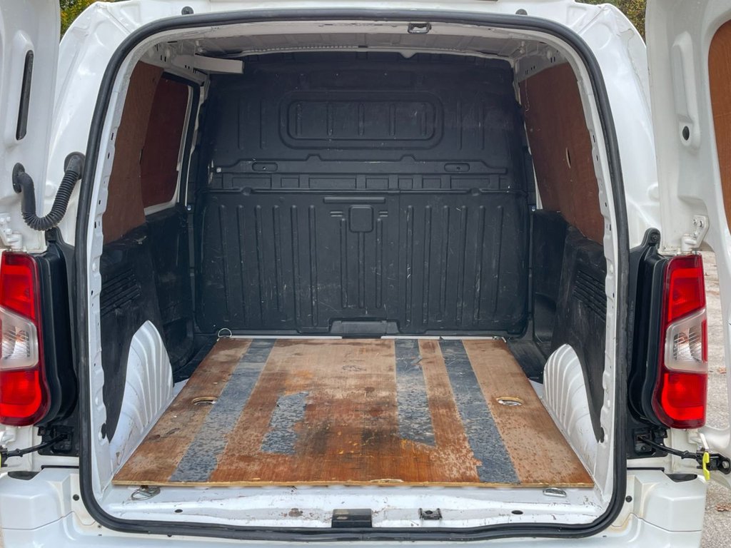 Used Vauxhall Combo 2020 for sale - 76376065: Photo 9