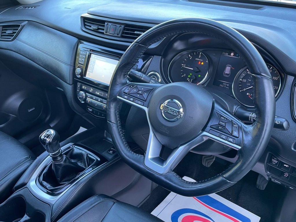 Used Nissan X-Trail 2018 for sale - 76642629: Photo 11