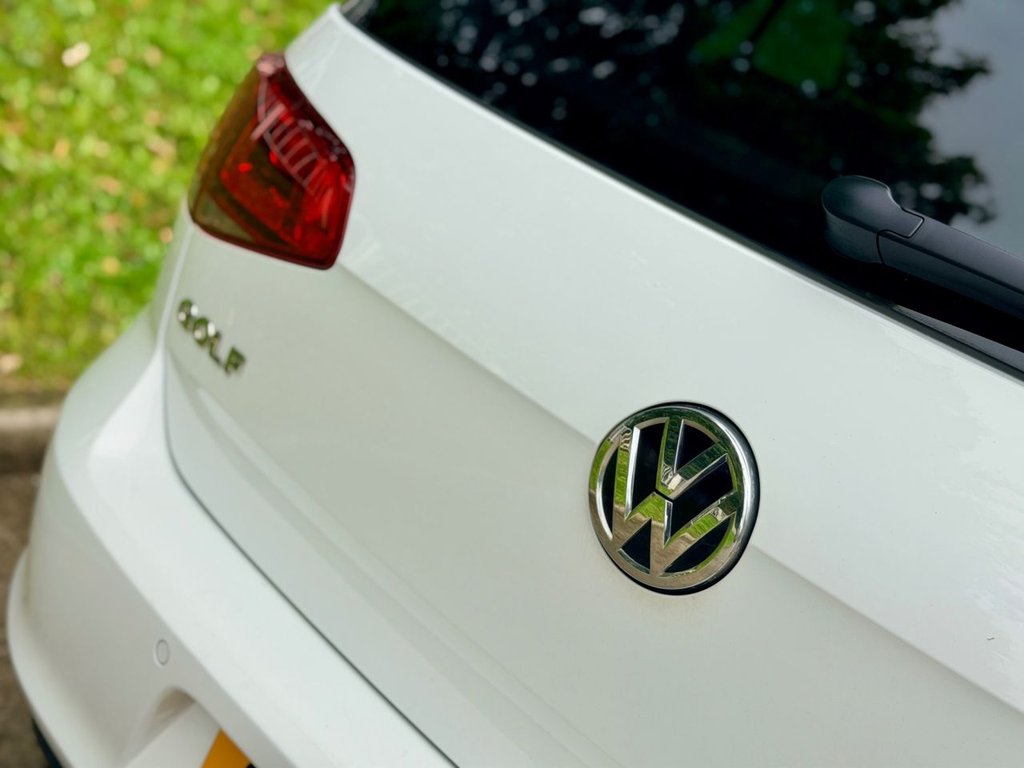 Used Volkswagen Golf 2014 for sale - 76256781: Photo 14