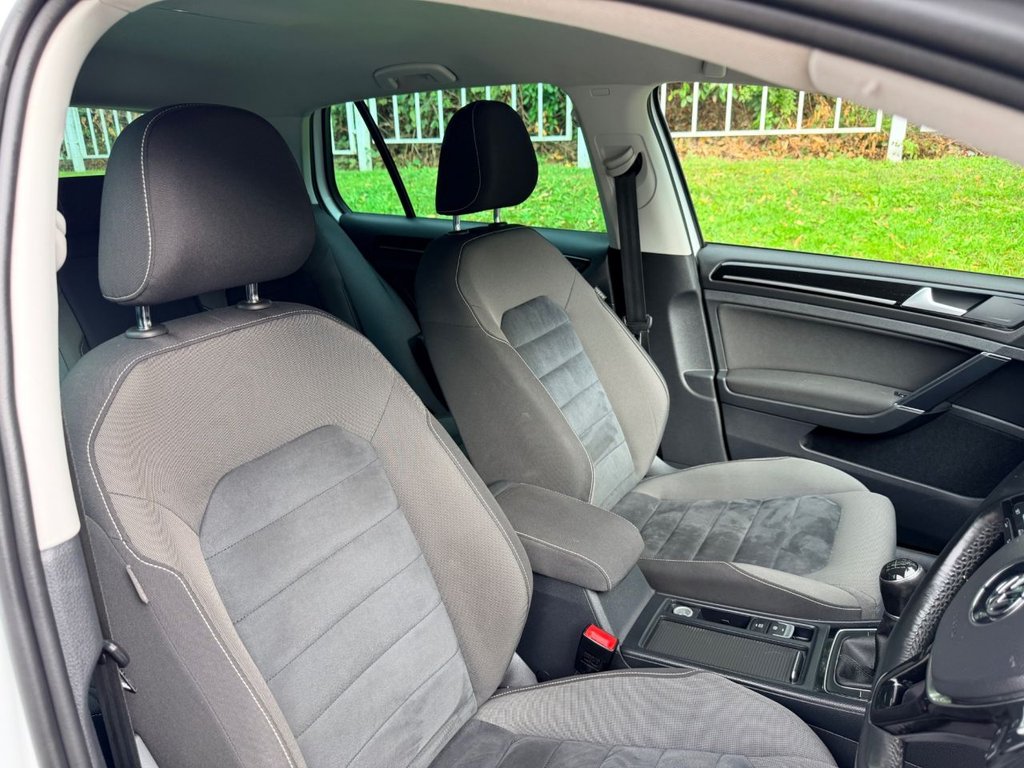 Used Volkswagen Golf 2014 for sale - 76256781: Photo 19