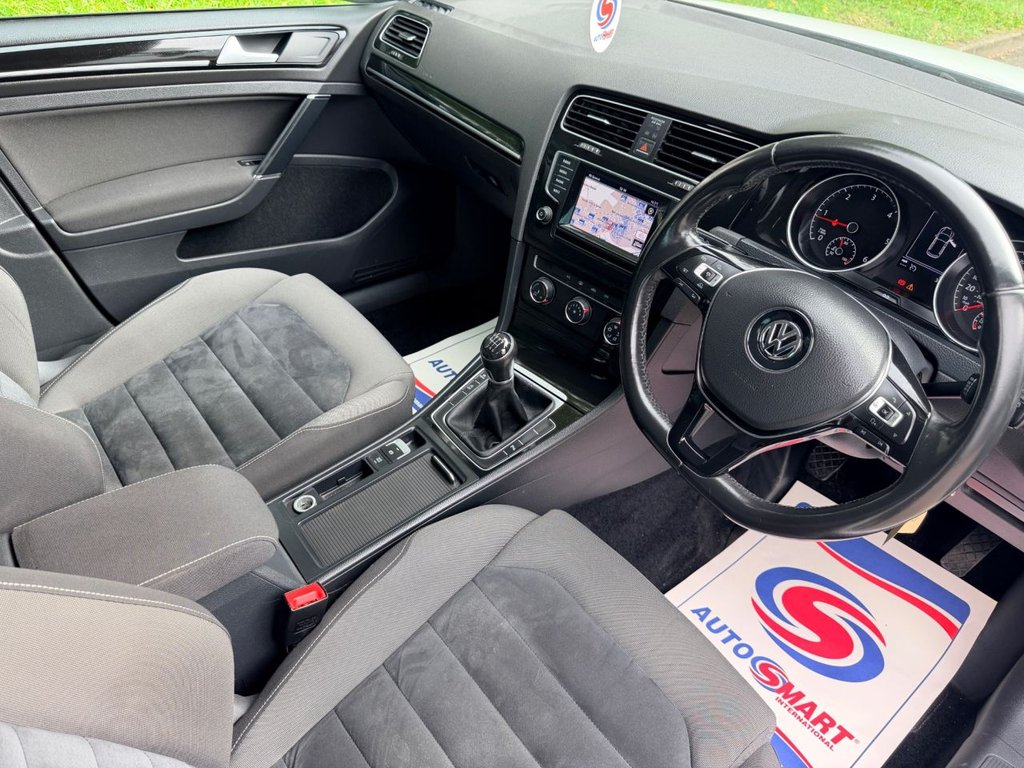 Used Volkswagen Golf 2014 for sale - 76256781: Photo 23