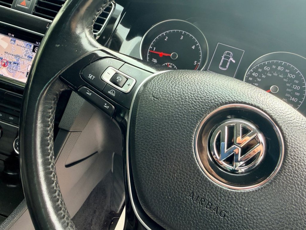 Used Volkswagen Golf 2014 for sale - 76256781: Photo 26