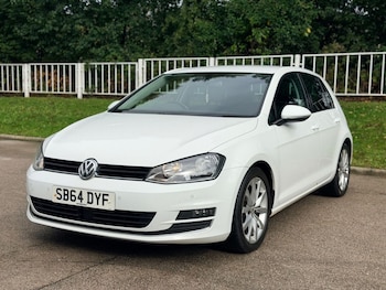 Used Volkswagen Golf 2014 for sale - 76256781: Photo