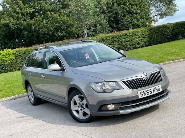Used Skoda Superb 2015 for sale - 75538021: Photo 21