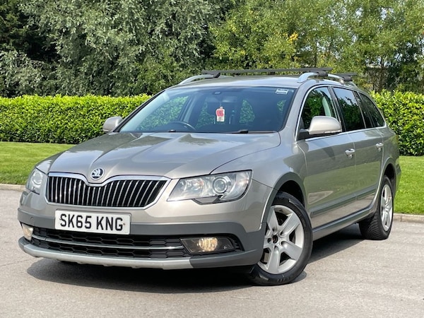Used Skoda Superb 2015 for sale - 75538021: Photo 26