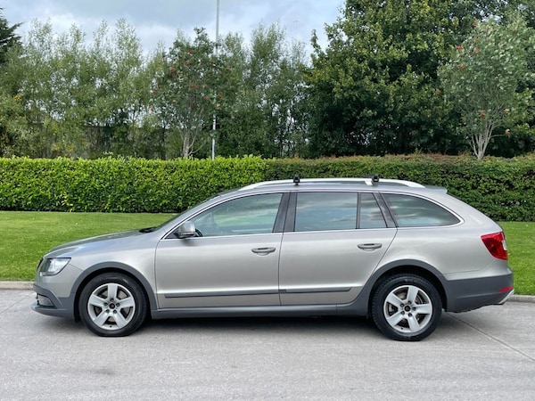 Used Skoda Superb 2015 for sale - 75538021: Photo 9