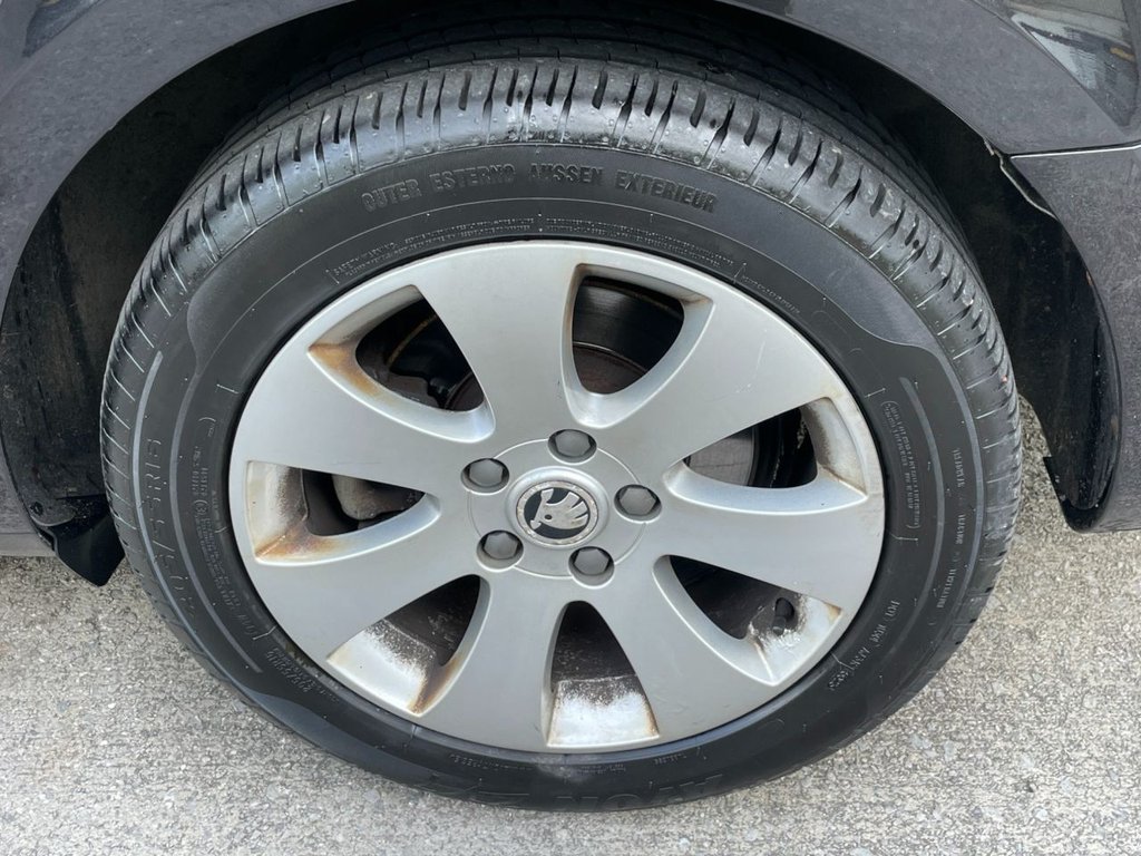 Used Skoda Superb 2015 for sale - 76245325: Photo 28