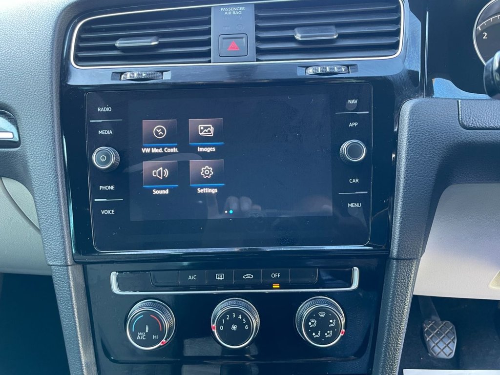 Used Volkswagen Golf 2019 for sale - 77920519: Photo 16