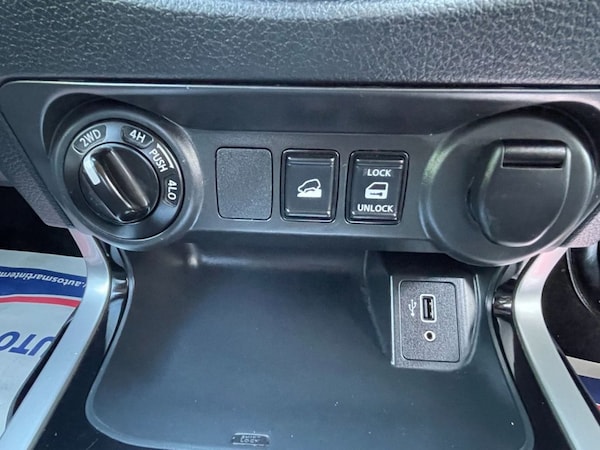 Used Nissan Navara 2019 for sale - 75220758: Photo 18