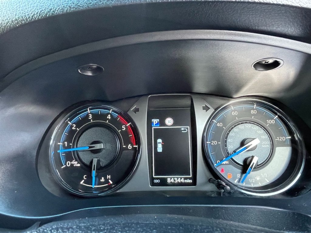 Used Toyota Hilux 2021 for sale - 76439175: Photo 12