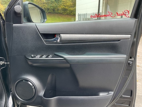 Used Toyota Hilux 2021 for sale - 76303909: Photo 20